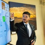 Samuel García presenta un plan que posiciona a la región como el centro de 20 encuentros mundialistas junto a EUA.