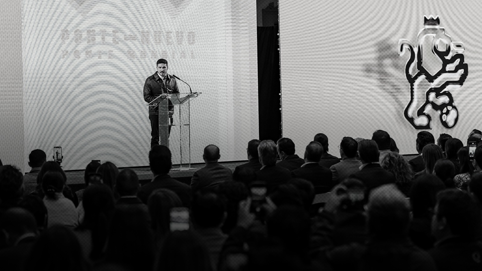 Nuevo León presenta más de 300 iniciativas enfocadas en movilidad y desarrollo social en su estrategia rumbo a 2026.