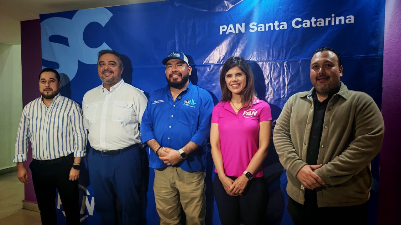 Policarpo Flores destaca figuras del PAN para la gubernatura y proyectos municipales en Santa Catarina.